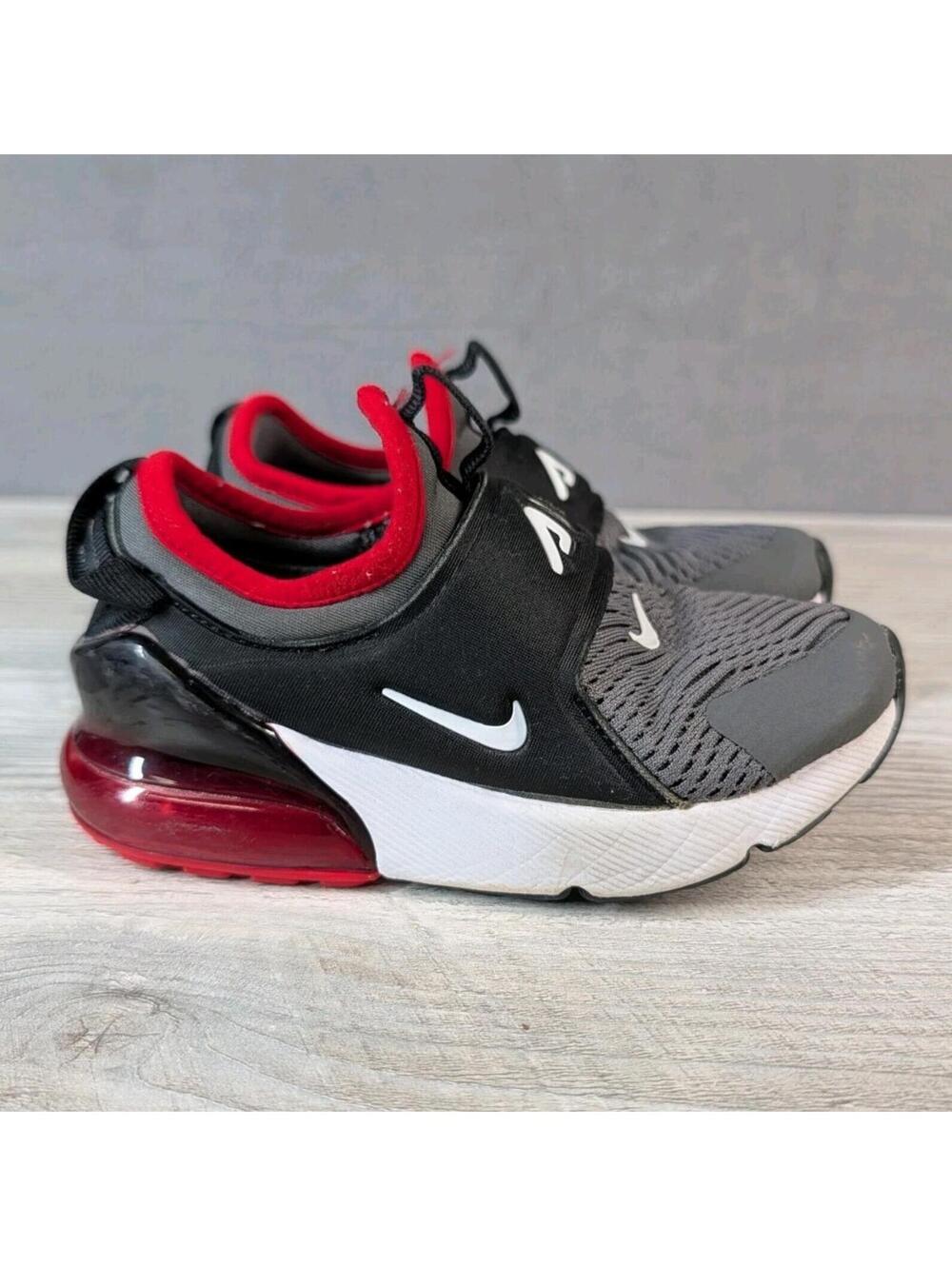 Nike Air Max 270 Kids 10.5C Gray Black Red Slip On Running Shoes Sneakers